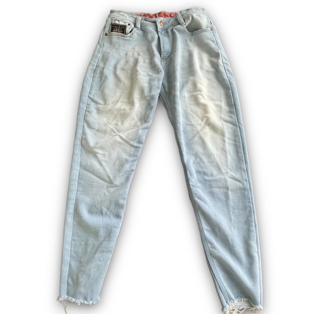 Chevignon Light Wash Super Soft Denim Skinny Jeans Women’s Size Large